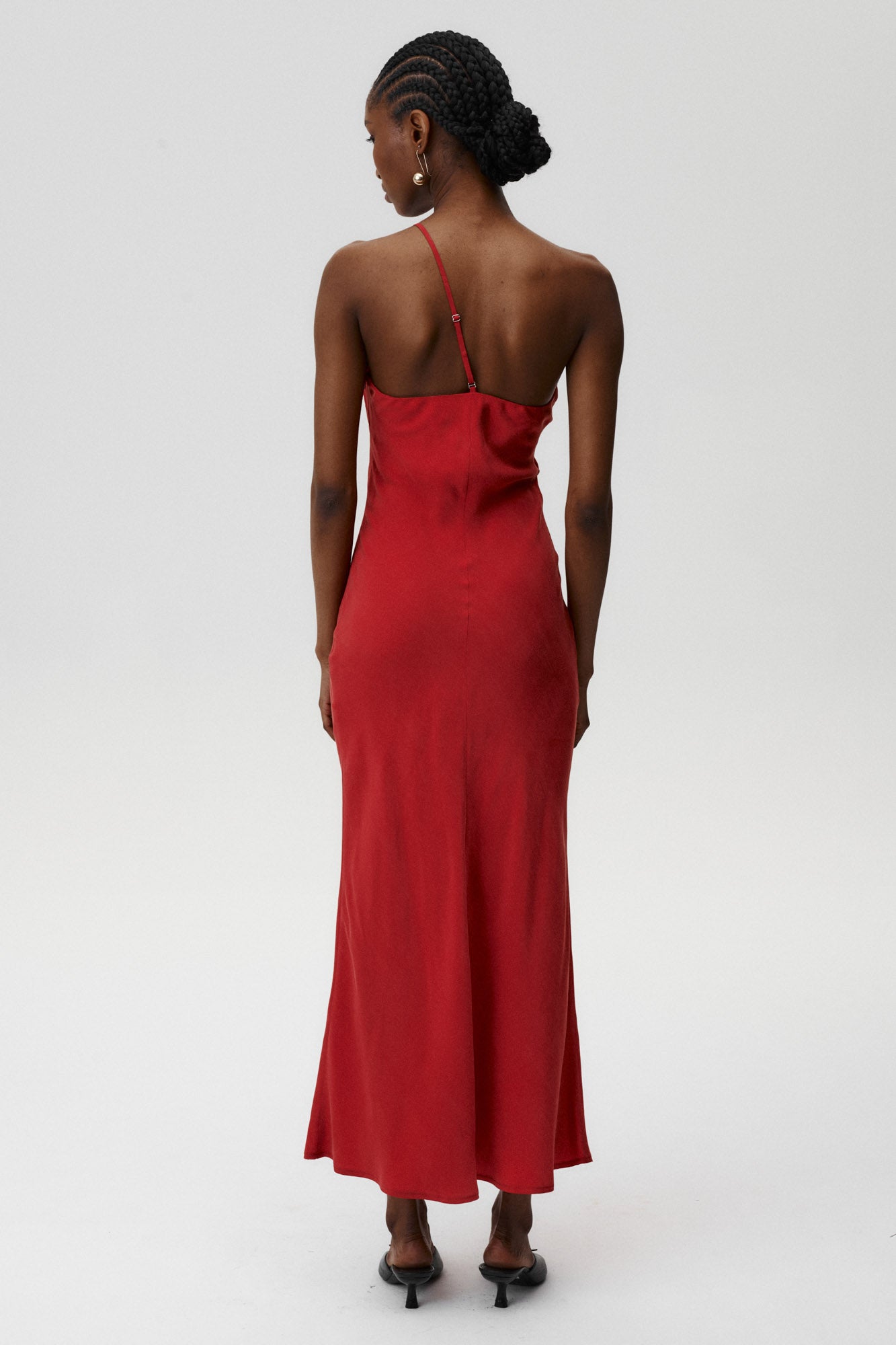 fitted lace wedding dress Aine Red Satin Jacquard Cowl-Neck Midi Dress – Club L London main image 1